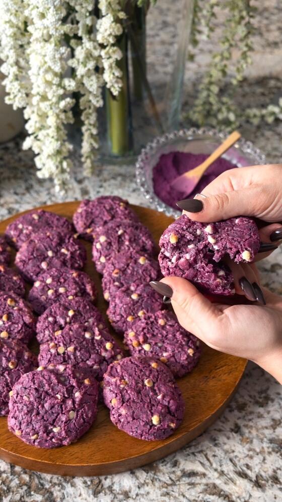 Reel Instagram @ubedia.off — Cookies à l'ube